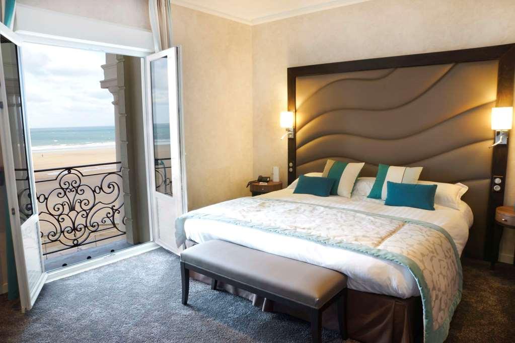 Grand Hotel Des Thermes Saint-Malo Rom bilde